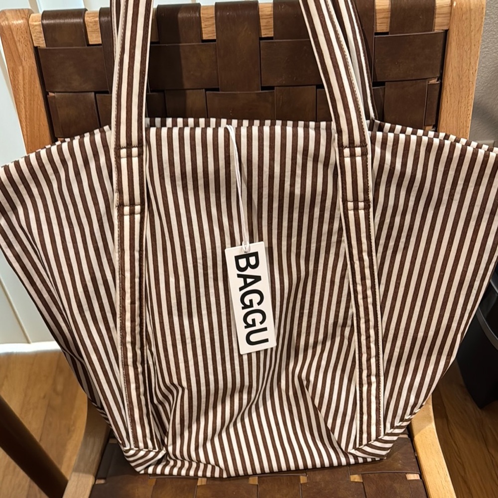 BAGGU Cloud Bag NWT Brown Stripe